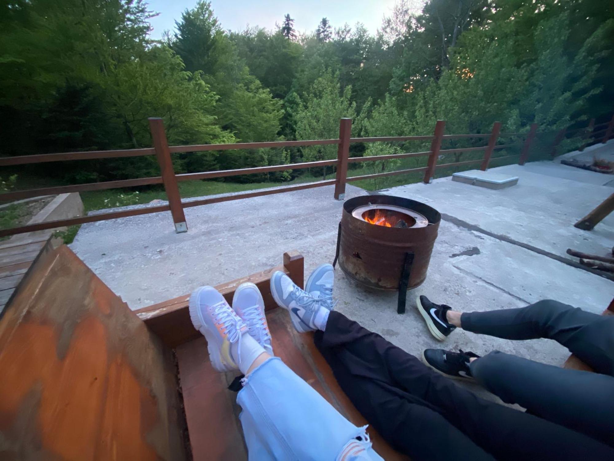 Kuca Za Odmor "Med Strmci" Villa Zlobin Bagian luar foto